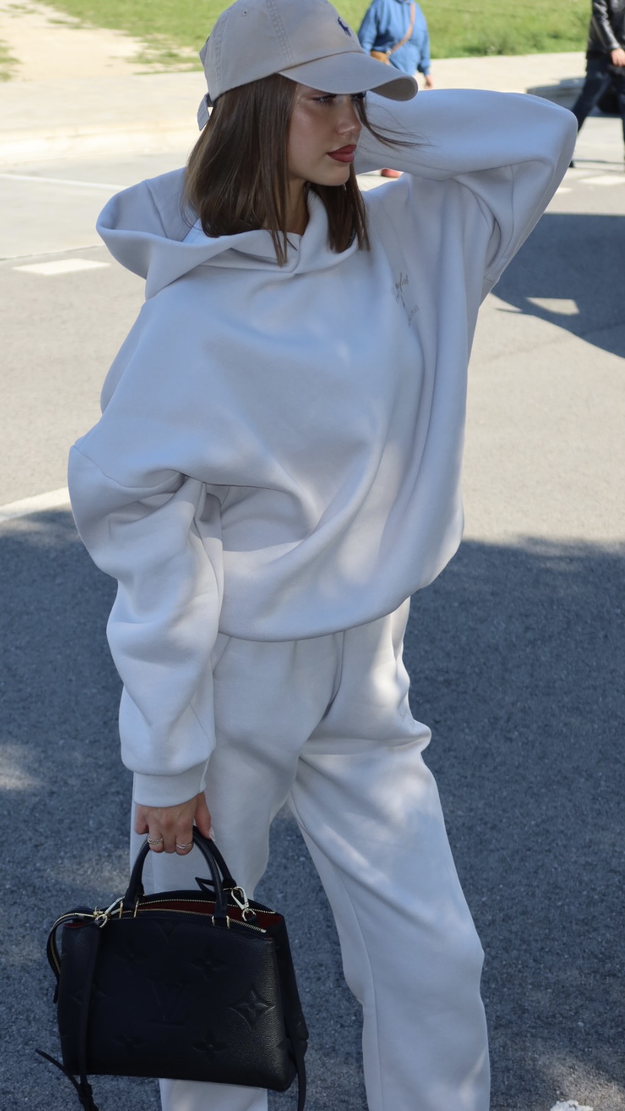 Mikina Endless Comfort WHITE SAND