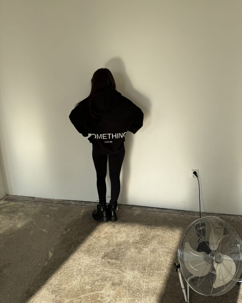 Hoodie STH FOR ME BLACK